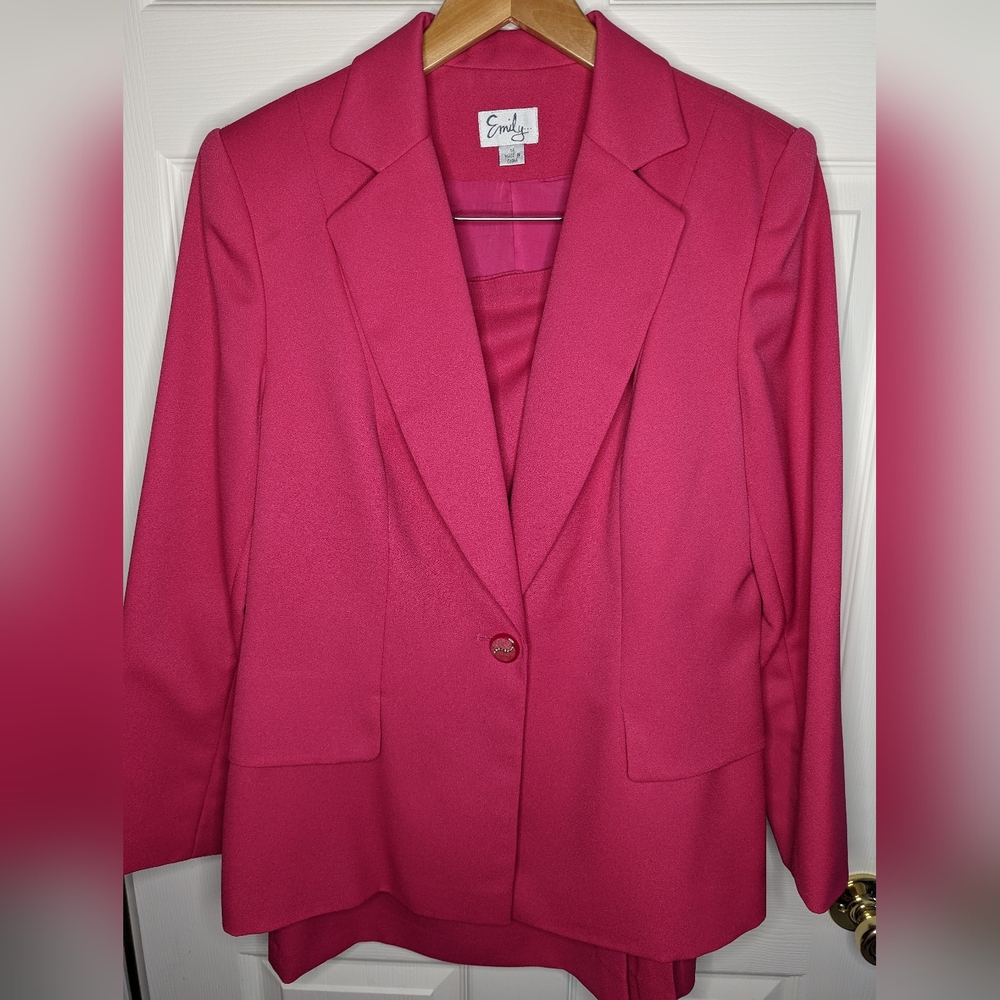 Emily Women's Pink Skirt Set